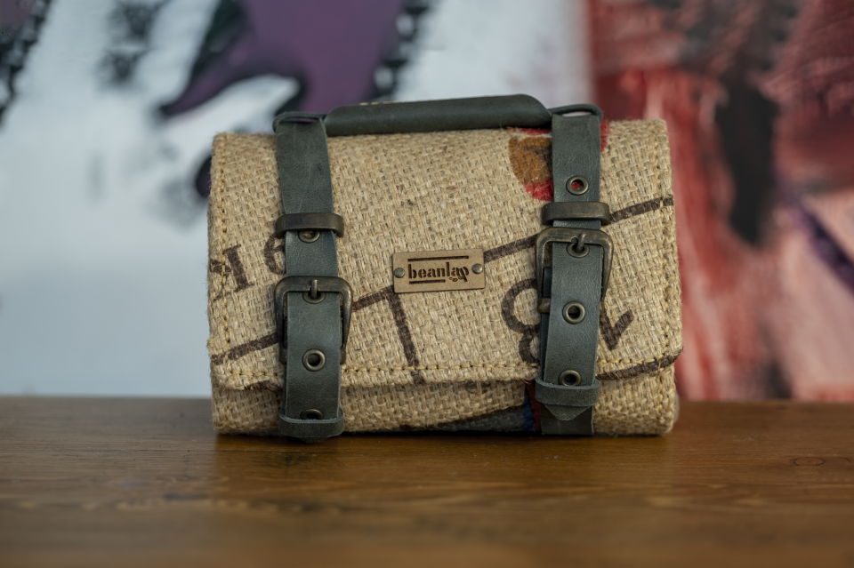 Beanlap Elegant Üç Pipoluk Kumaş ve Süet Pipo Çantası